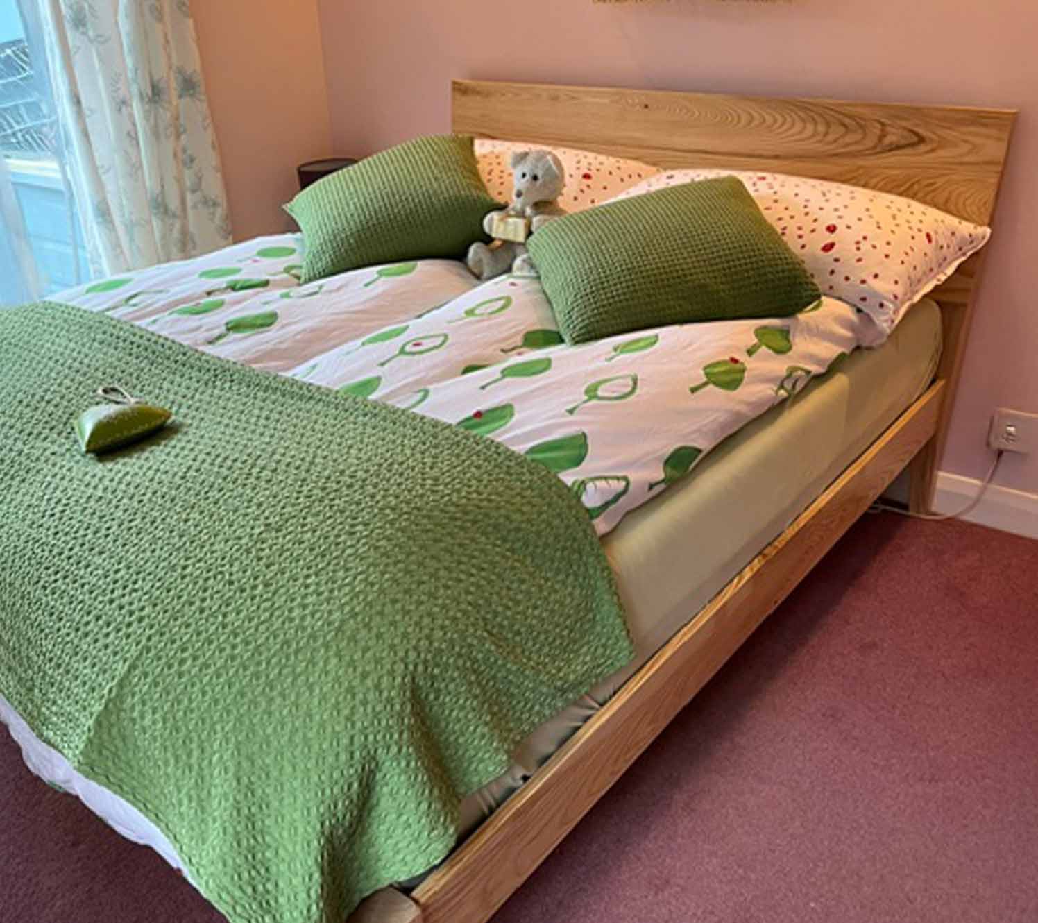 Ideas for bedrooms in shades of pink